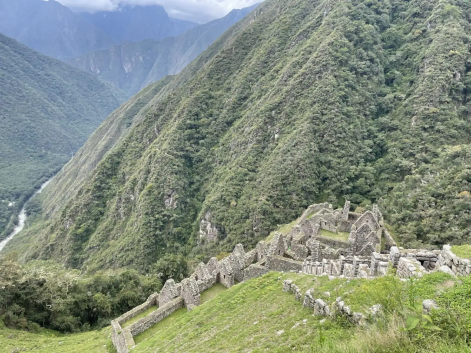The Inca ruins of Wiñay Wayna on the Inca Trail, above the Urubamba valley